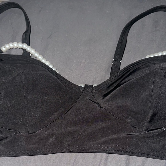 Black Adjustable Bikini with Underwire Support - Picture 1 of 2